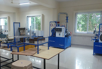 image of D. Y. Patil College workshop